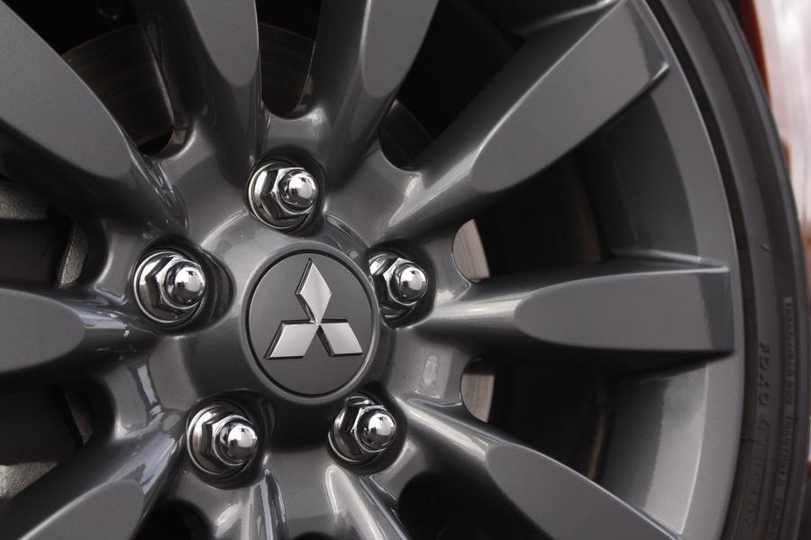  Mitsubishi Lancer Sportback Ralliart 2009 года  (фото 61 из 93)